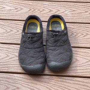 KEEN WOMEN'S HOWSER III SLIDE. Size 10